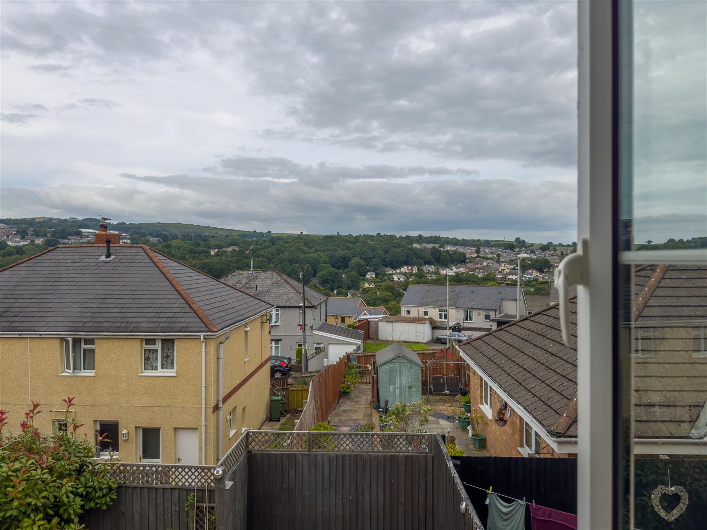 Hanbury Grove, Pontypool One2One Estate Agents